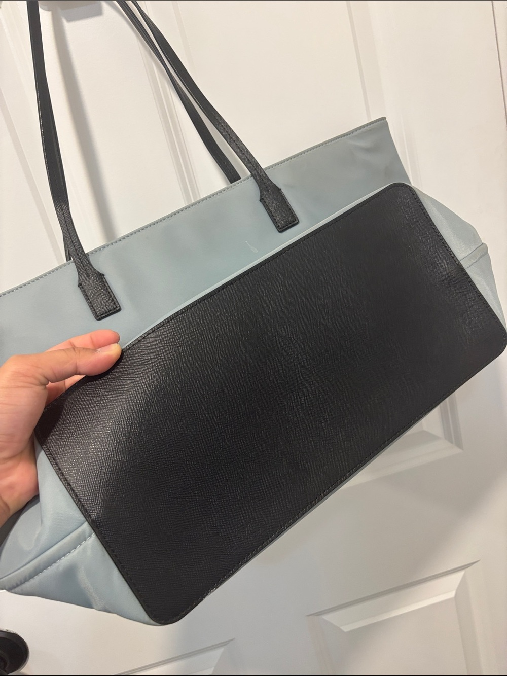Kate Spade New York Light Blue Nylon Tote Bag Black Trim Large Zip Top Shopper - Picture 4 of 9